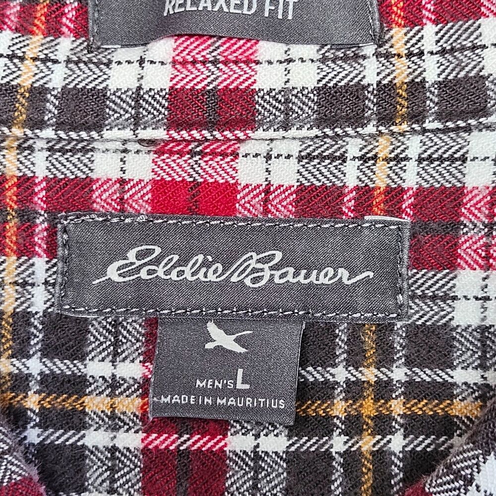 Eddie Bauer Relaxed Fit Flannel Shirt Size L Red Black Plaid Button Down Collar - Picture 6 of 9